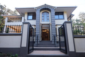 2-3 BHK Palatial Convertible Independent Villa 12 min Drive To Varca Beach